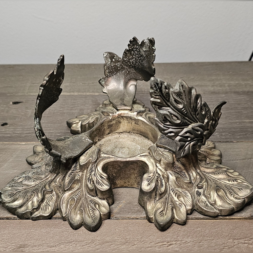 Vintage International Silver Company Silver Oak Leaf Motif Candlestick‎ Holder